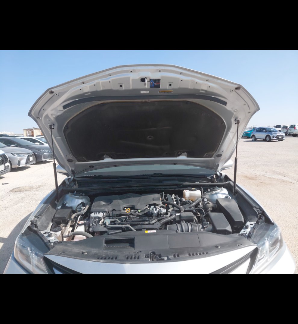 Toyota Camry GLE HEV  2024 image