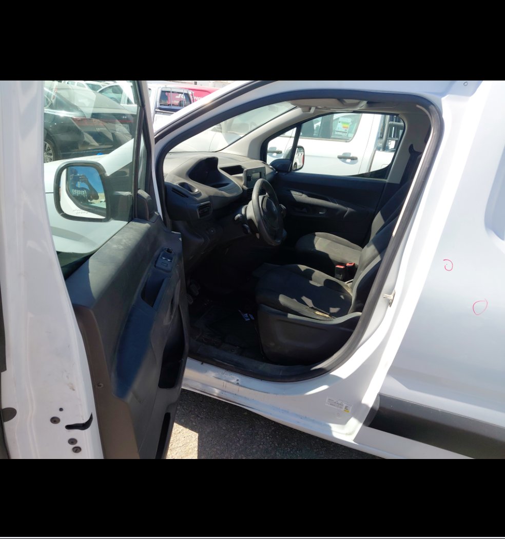 بيجو بارتنر  2023 image