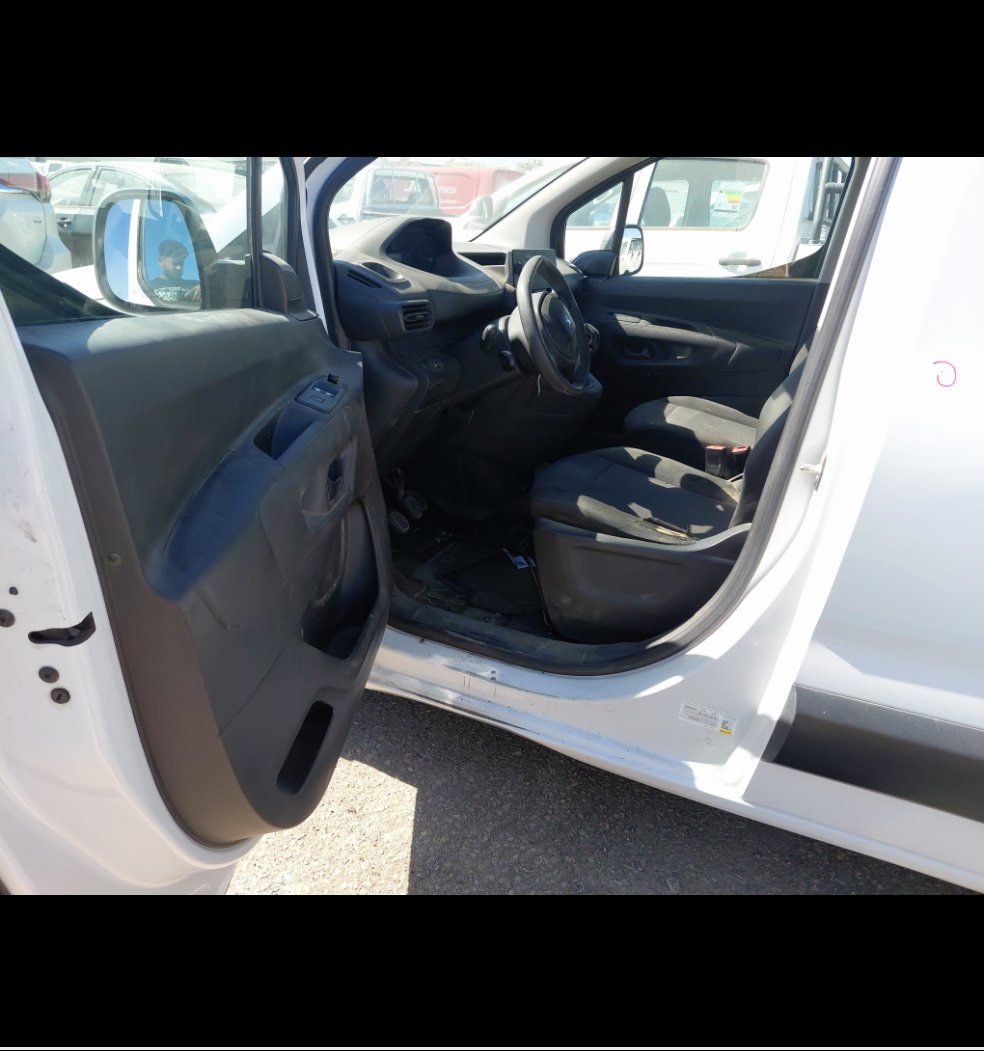 بيجو بارتنر  2023 image