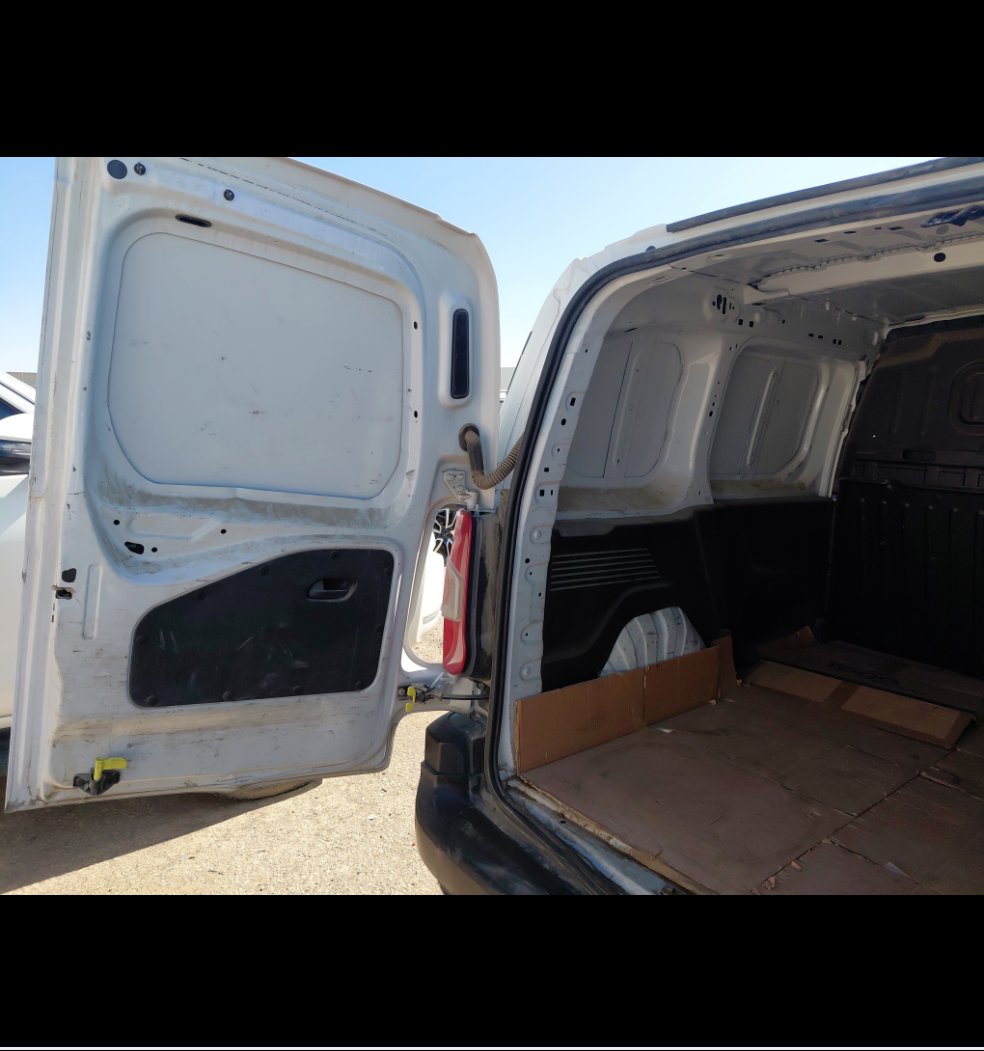 بيجو بارتنر  2023 image