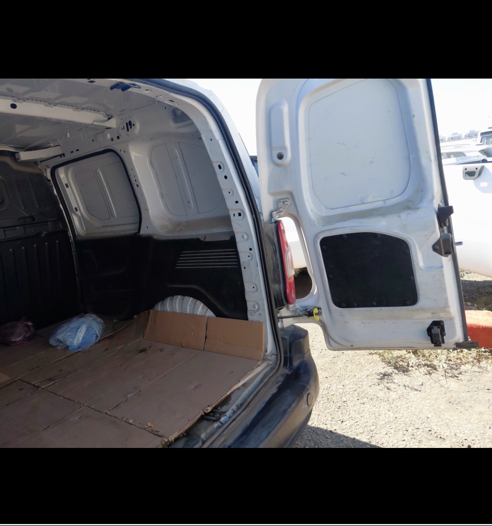 بيجو بارتنر  2023 image