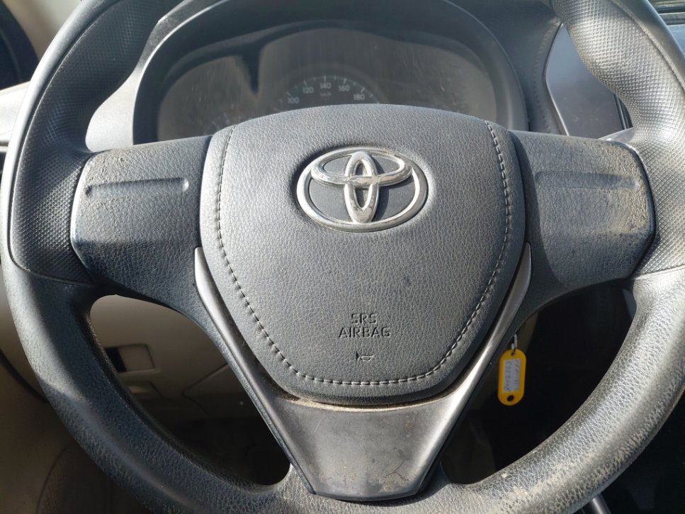 تويوتا يارس Y 2021 image