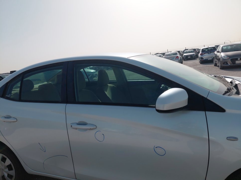 تويوتا يارس Y 2021 image