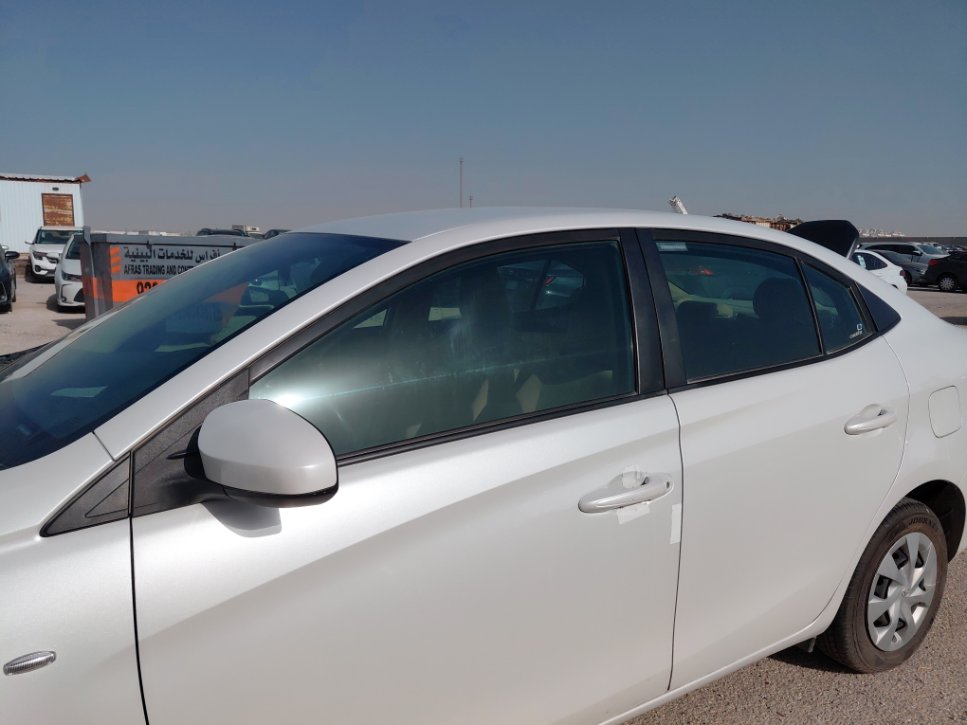 تويوتا يارس Y 2021 image