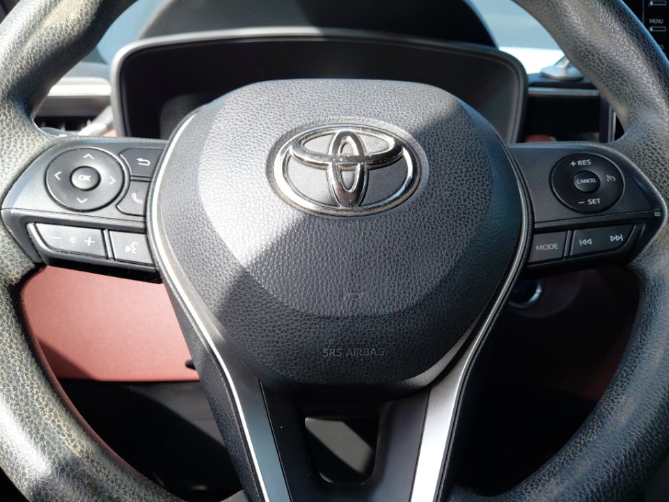 تويوتا كورولا كروس LE HEV  2021 image