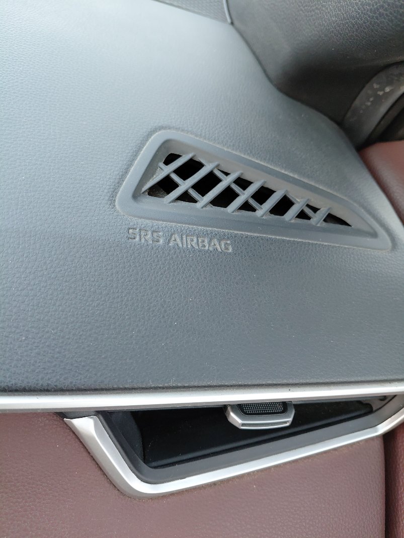 تويوتا كورولا كروس LE HEV  2021 image