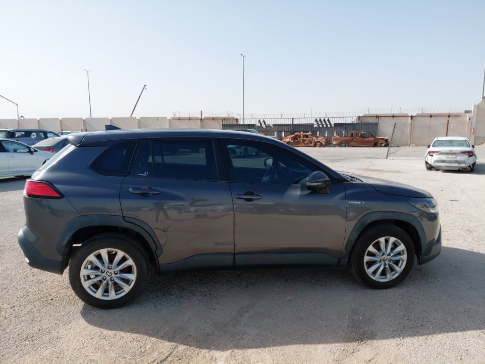 تويوتا كورولا كروس LE HEV  2021 image