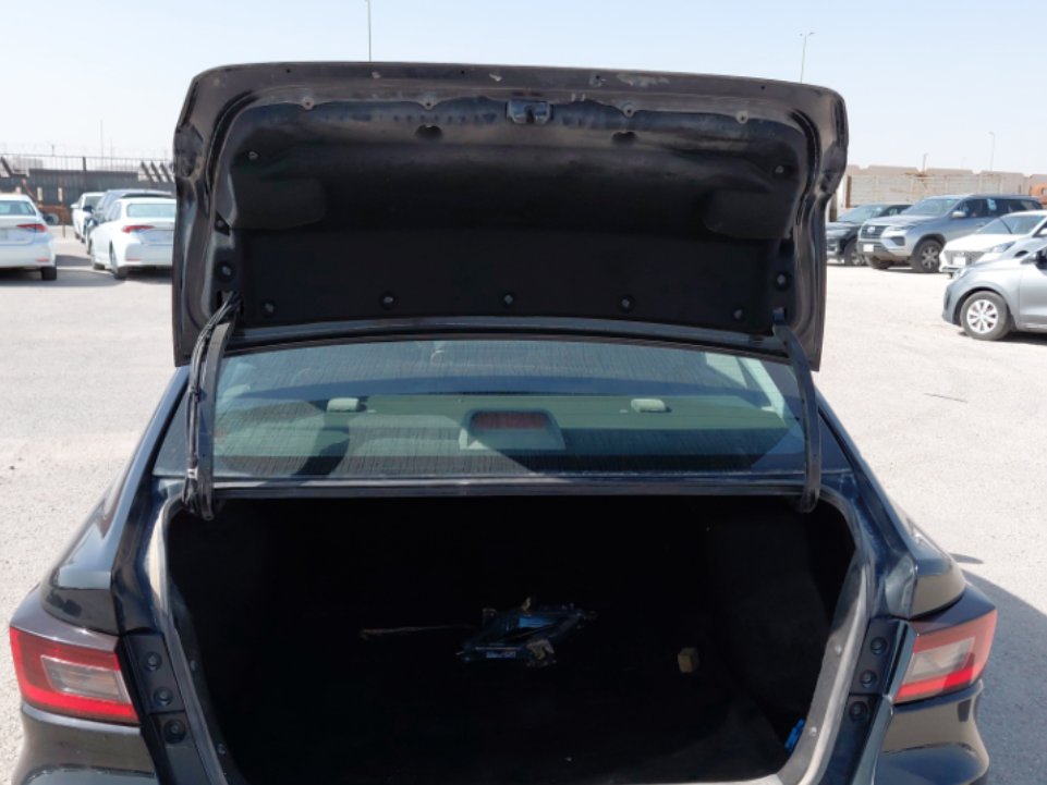 تويوتا يارس Y PLUS 2024 image