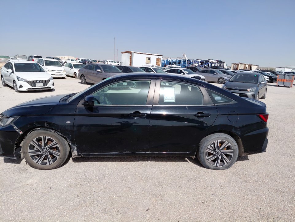 تويوتا يارس Y PLUS 2024 image