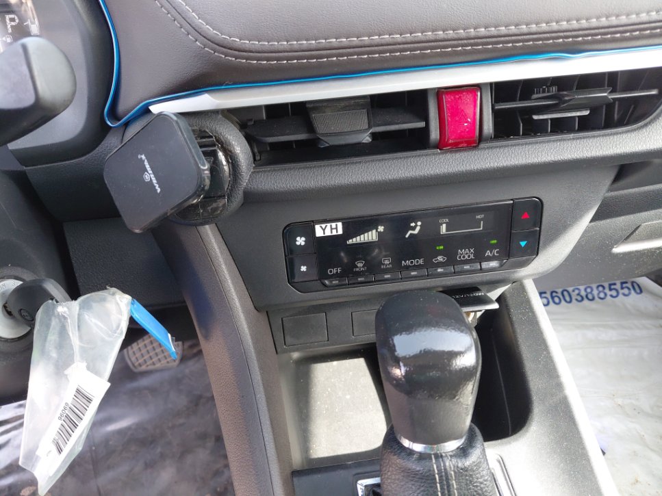 Toyota Yaris Y 2023 image