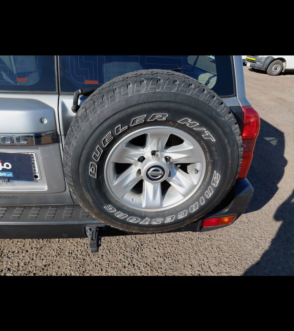 Nissan Patrol  2021 image