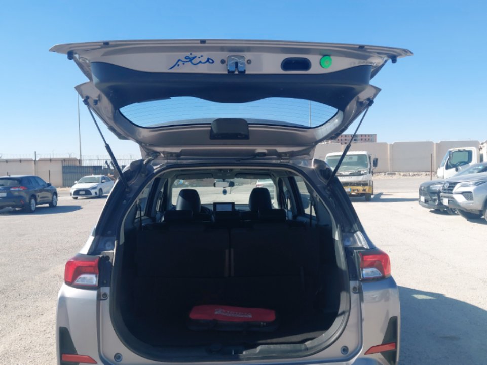 تويوتا فيلوز GLX 2024 image