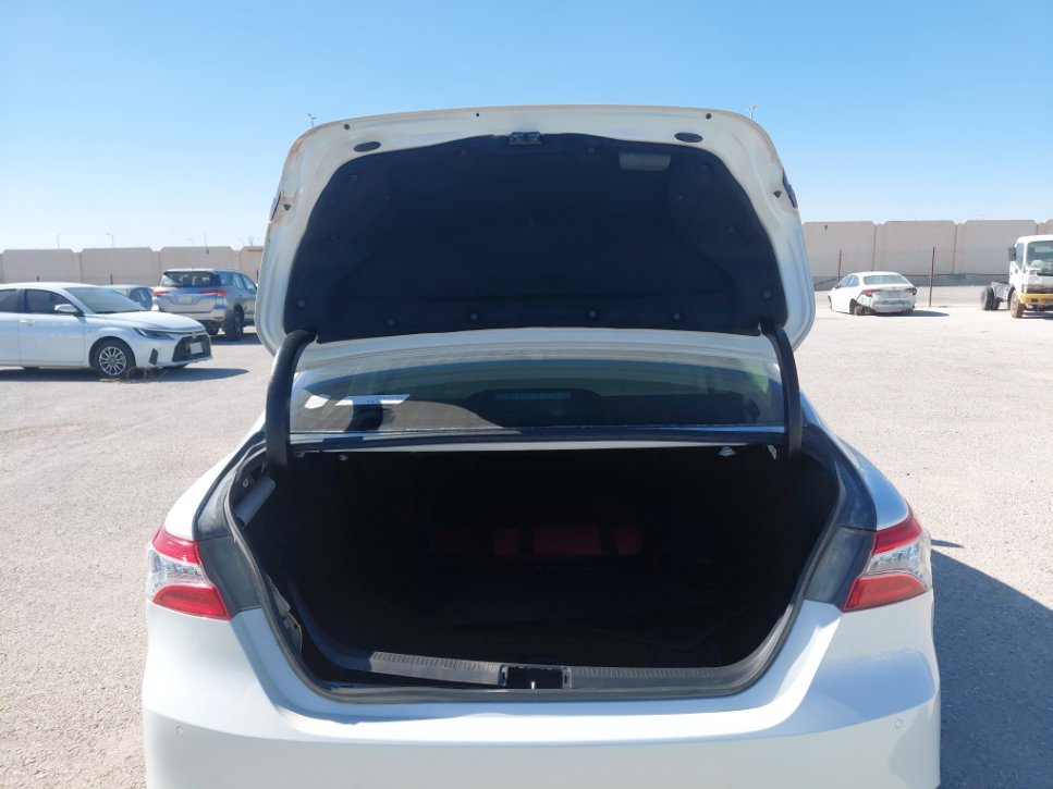 تويوتا كامري GRANDE HEV 2020 image