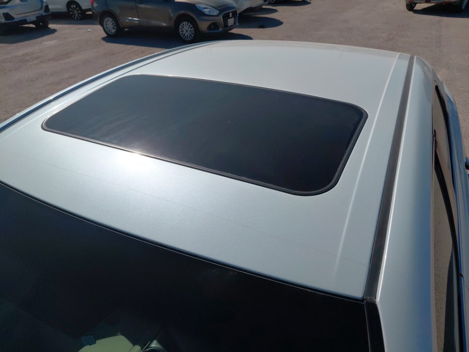 Toyota Camry GLEX HEV 2022 image