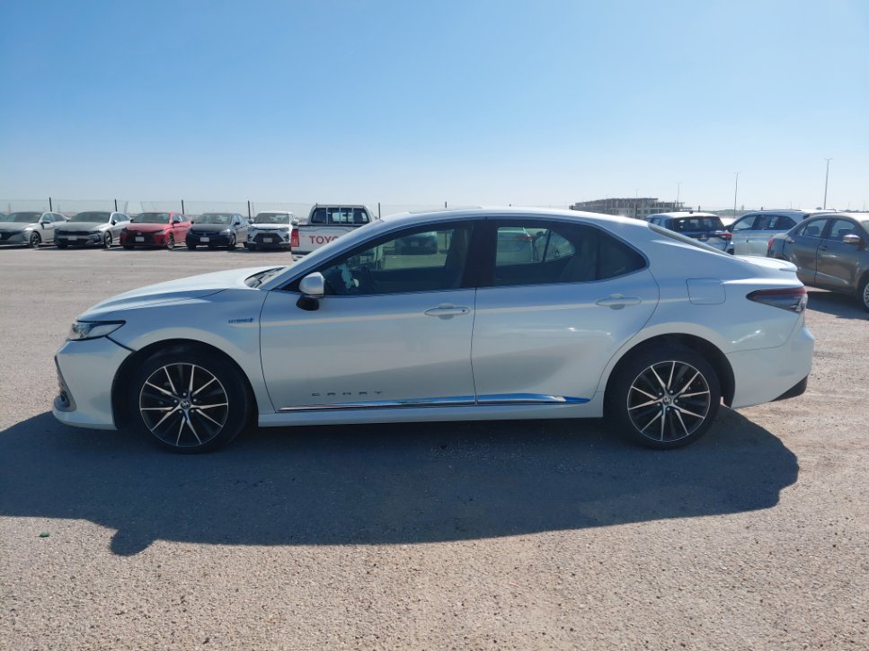 Toyota Camry GLEX HEV 2022 image