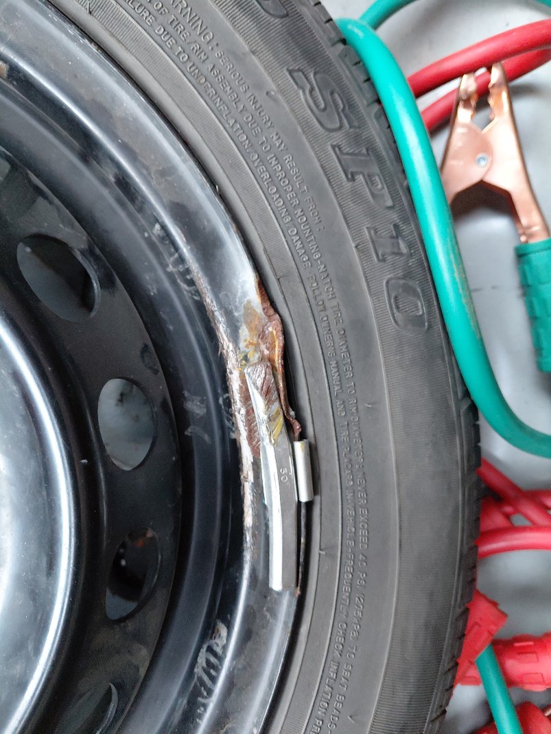 Toyota Yaris Y 2021 image