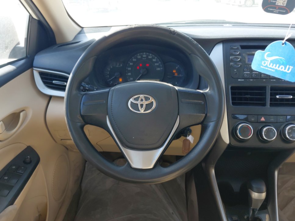 تويوتا يارس Y 2019 image