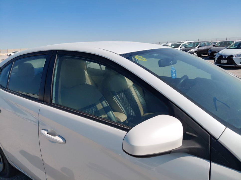 تويوتا يارس Y 2019 image