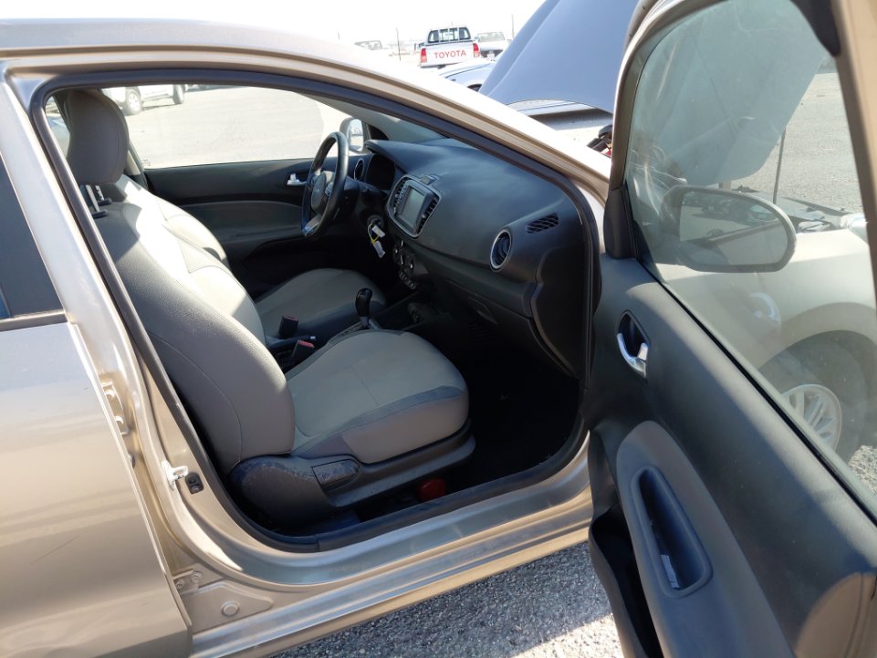 KIA Pegas اي اكس 2022 image