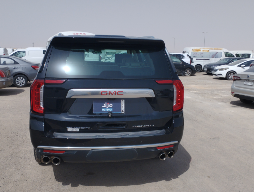 GMC Yukon  2023 image