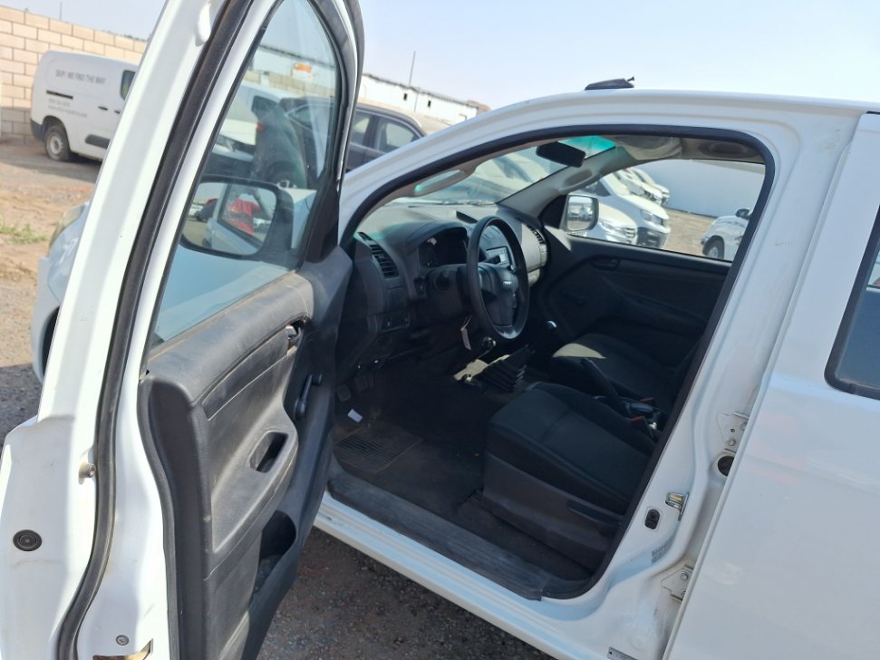 ايسوزو ديماكس 4x4 2023 image