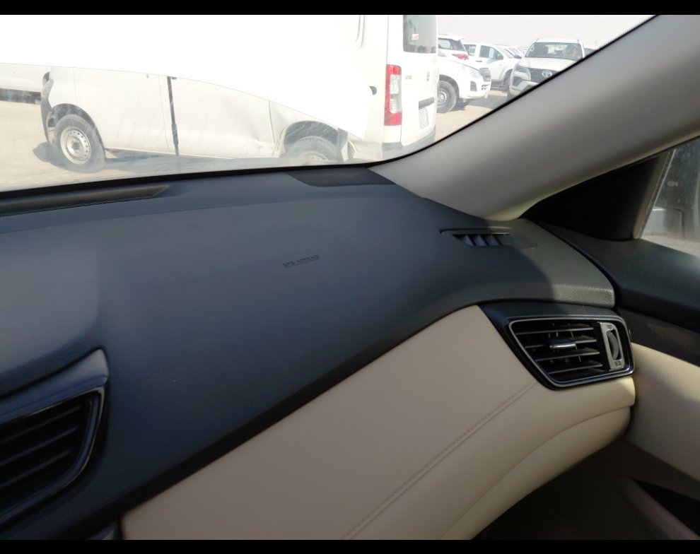 Nissan X-Trail  2022 image