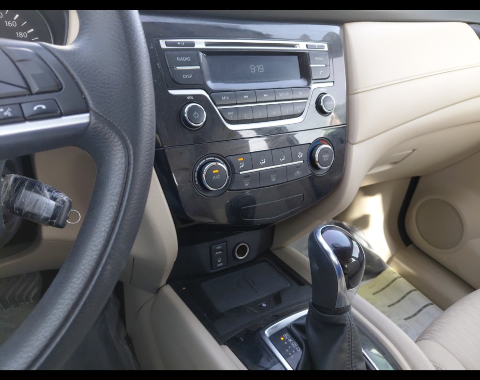 Nissan X-Trail  2022 image