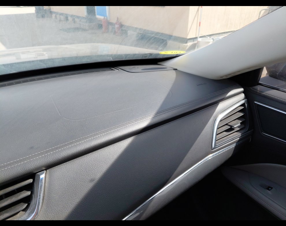 Ford Taurus  2022 image