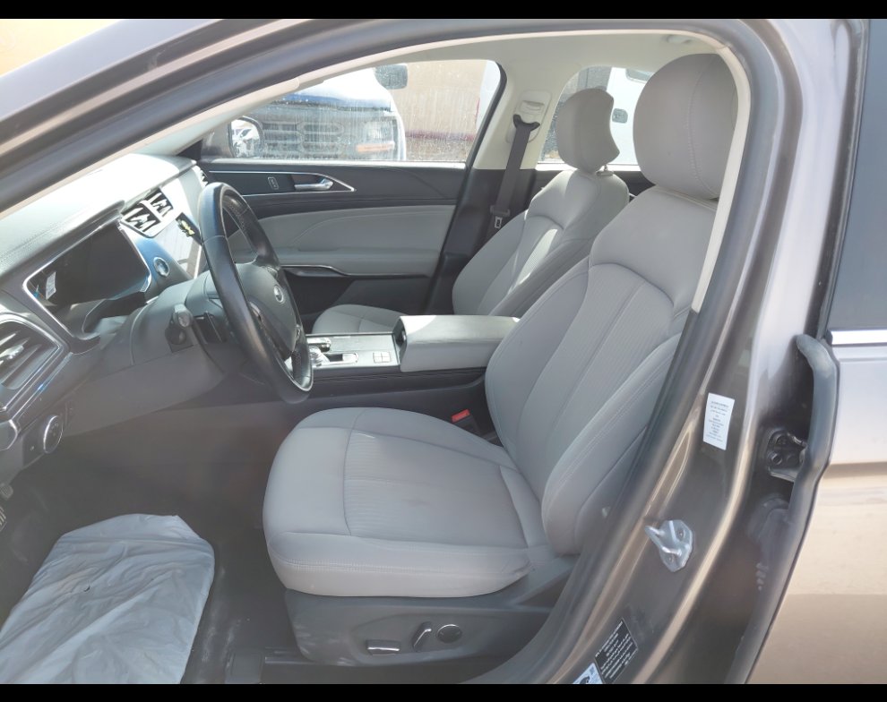 Ford Taurus  2022 image