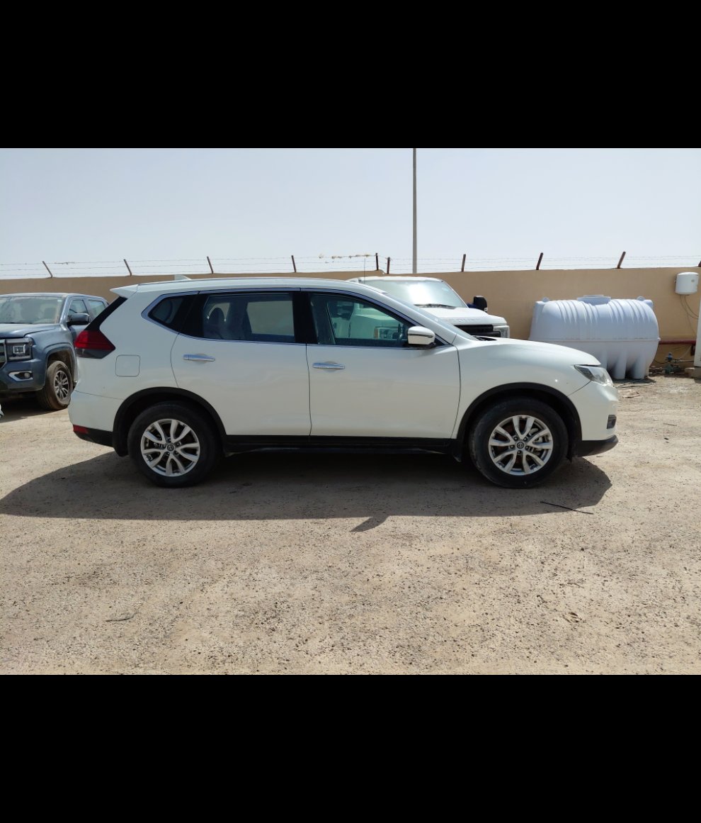 Nissan X-Trail  2021 image