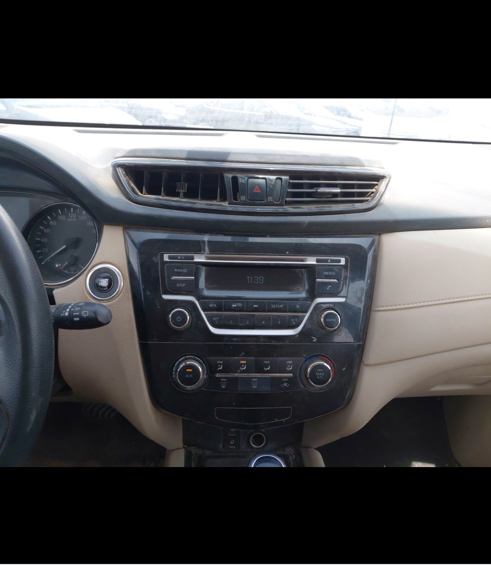 Nissan X-Trail  2022 image