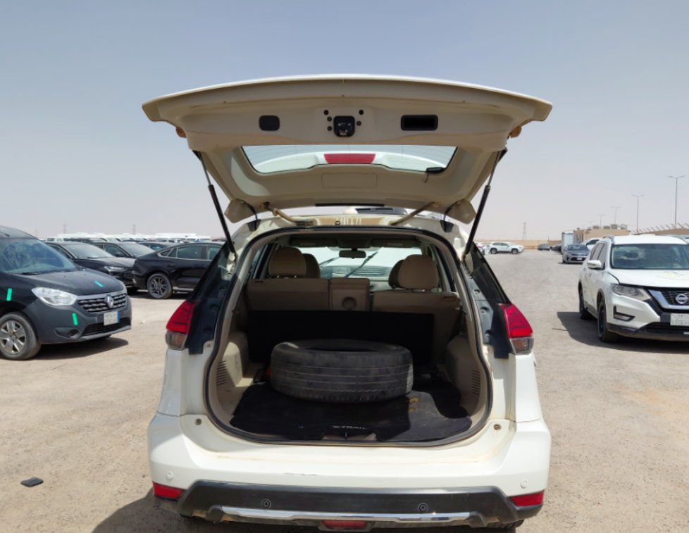 Nissan X-Trail  2022 image