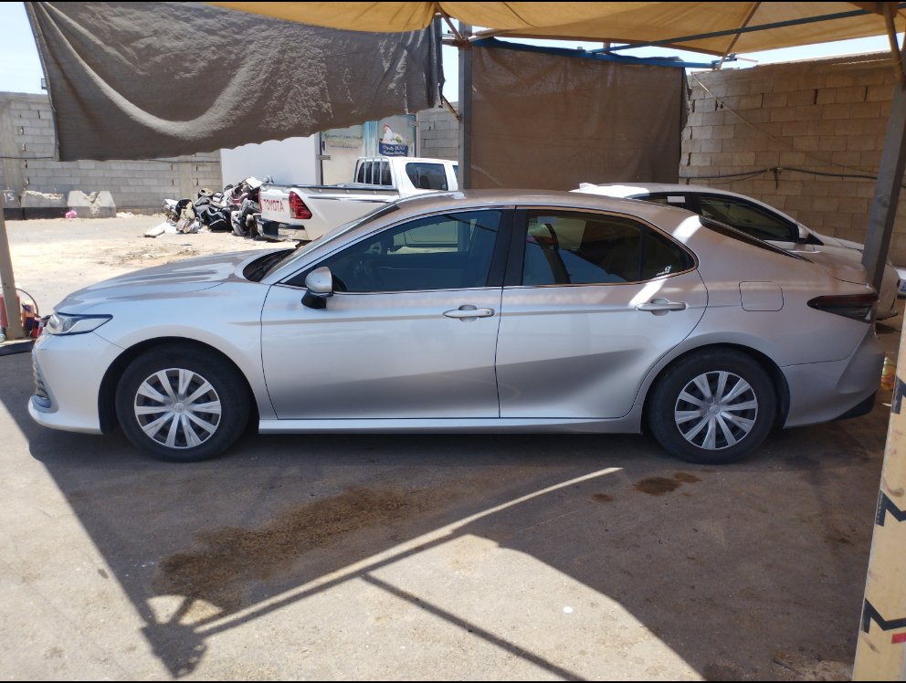 Toyota Camry  2021 image