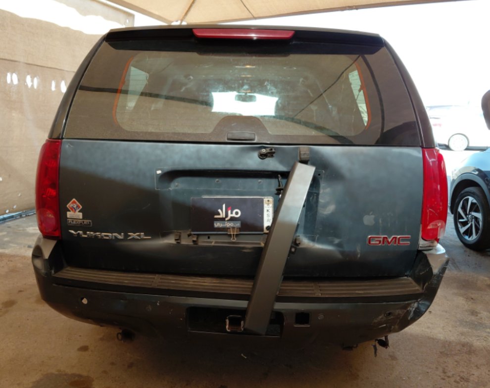 GMC Yukon  2010 image