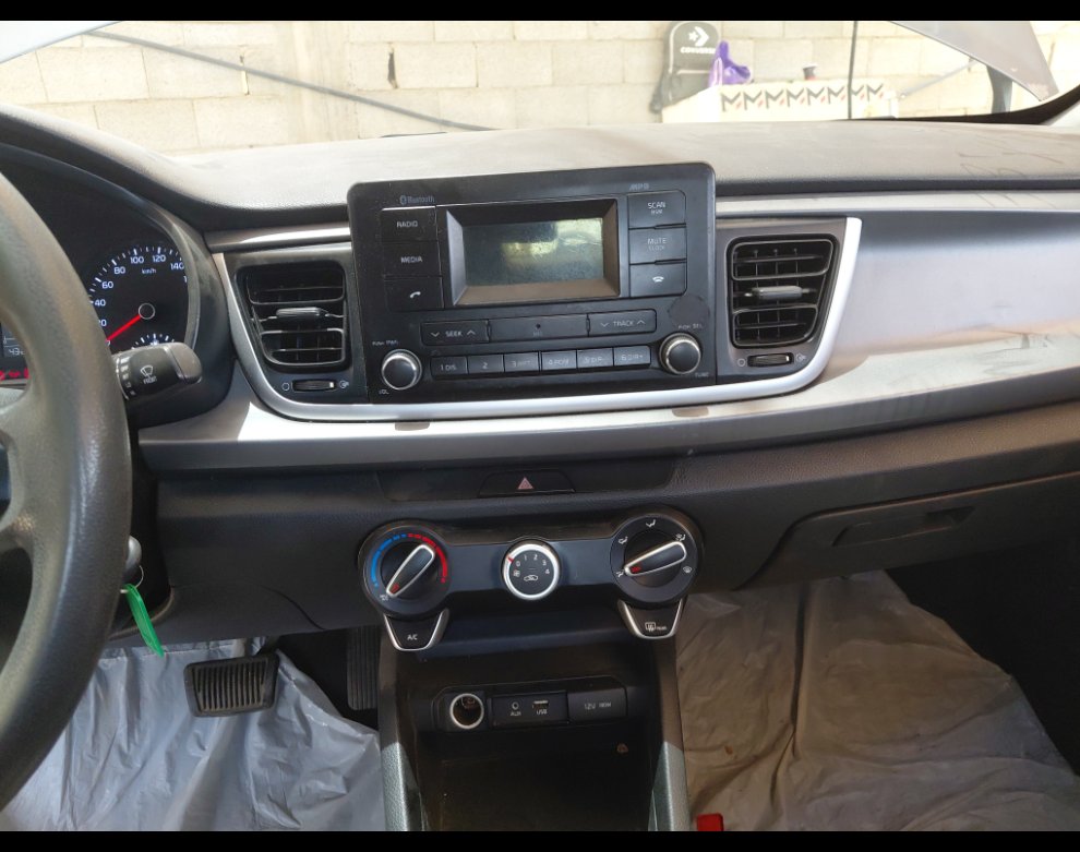 كيا ريو  2021 image