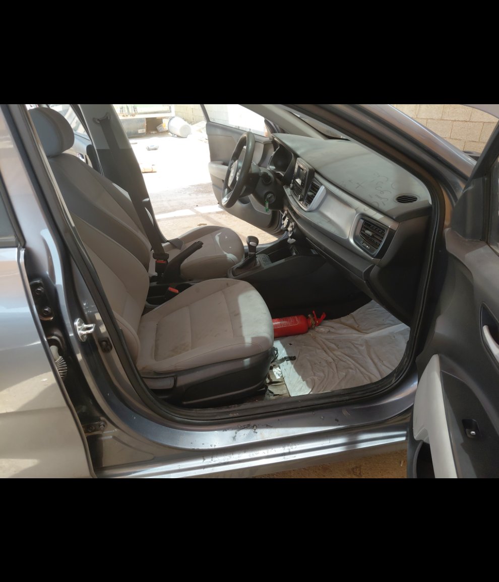 كيا ريو  2021 image