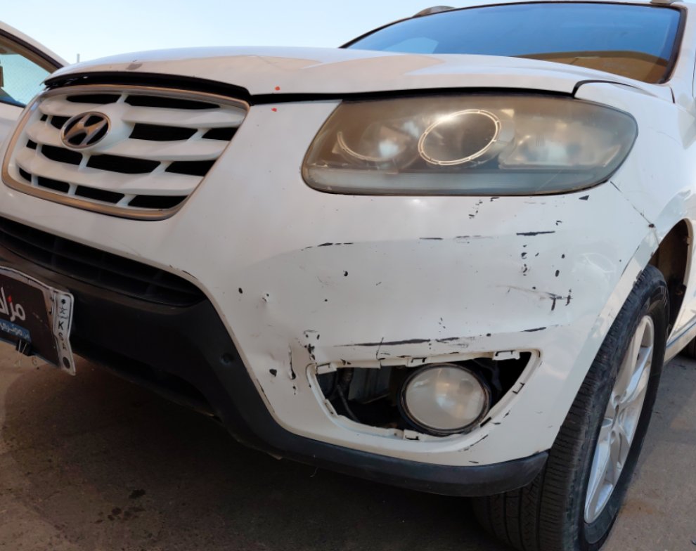 Hyundai SantaFe  2012 image