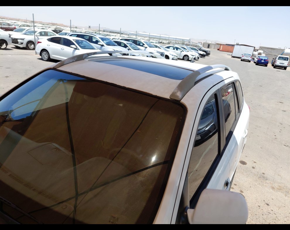 Hyundai SantaFe  2012 image