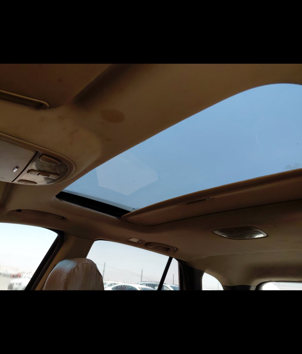 Hyundai SantaFe  2012 image