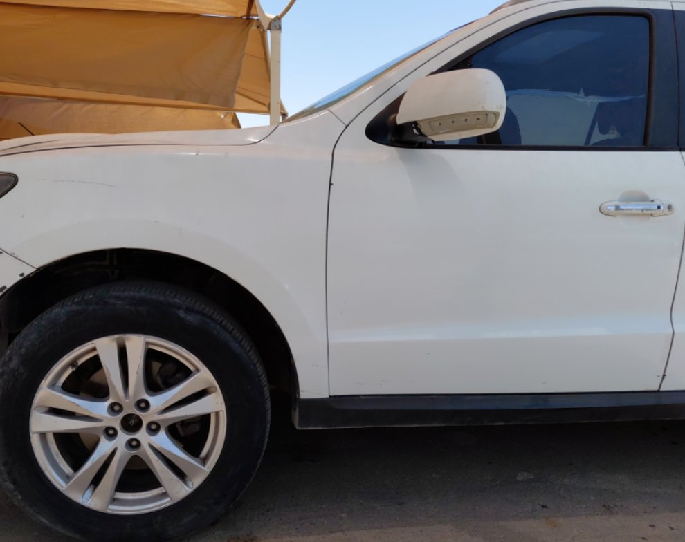 Hyundai SantaFe  2012 image