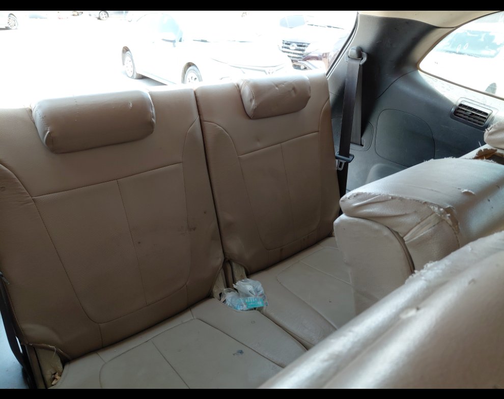 Hyundai SantaFe  2012 image