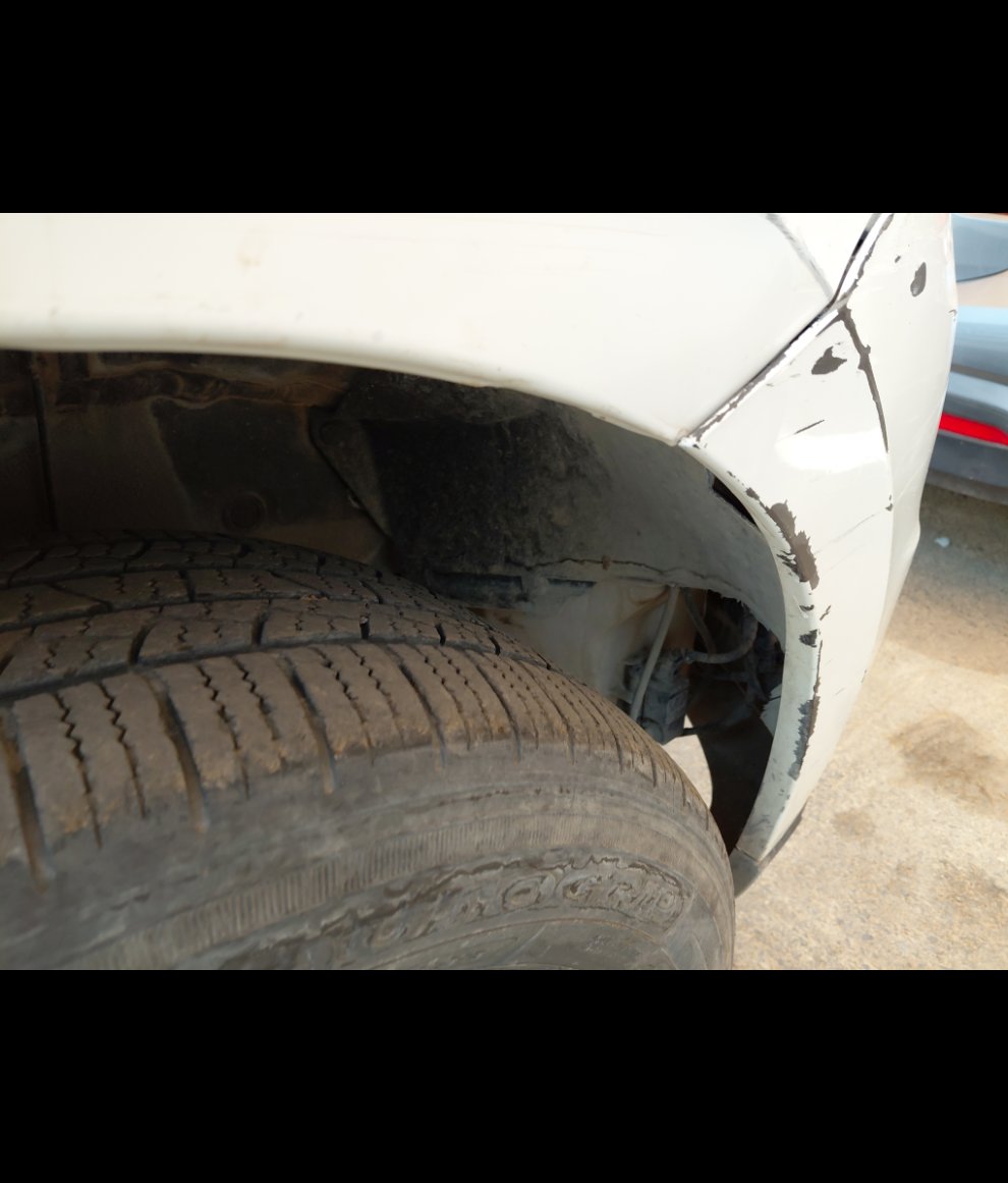 Hyundai SantaFe  2012 image