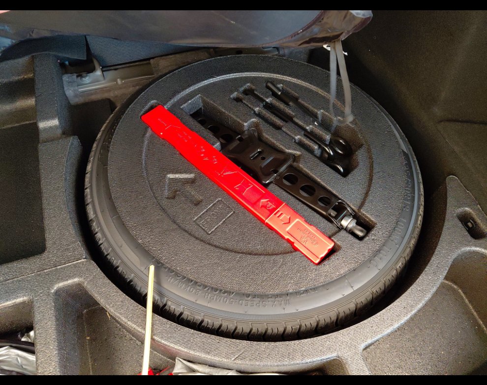 جيلي توجيلا  2023 image