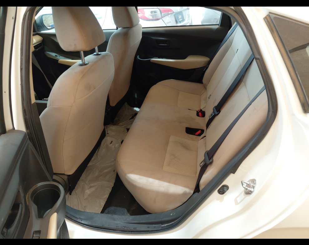 تويوتا يارس  2023 image