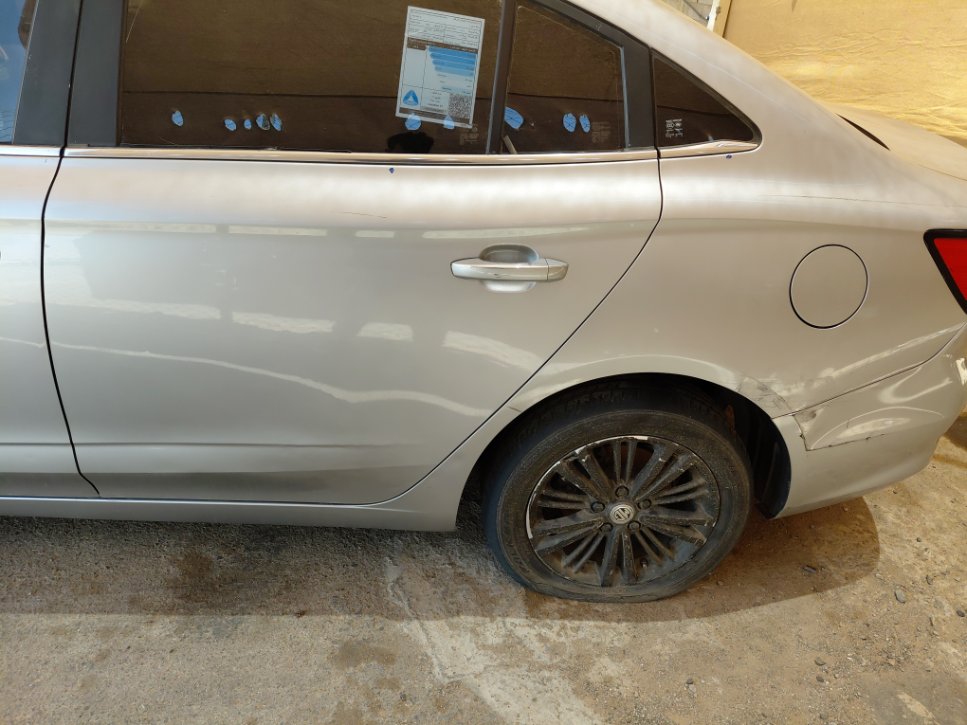 إم جي 5  2021 image