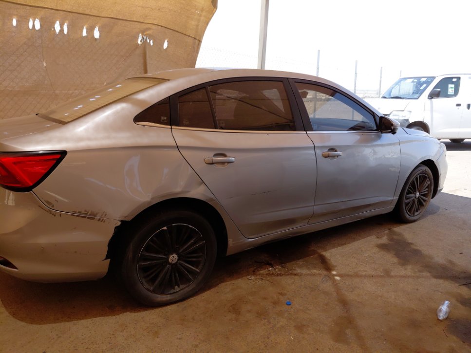 إم جي 5  2021 image