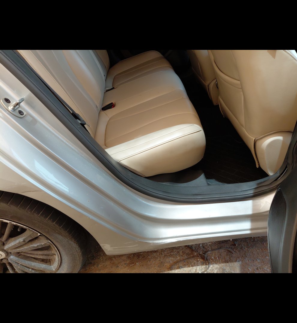 إم جي 5  2021 image