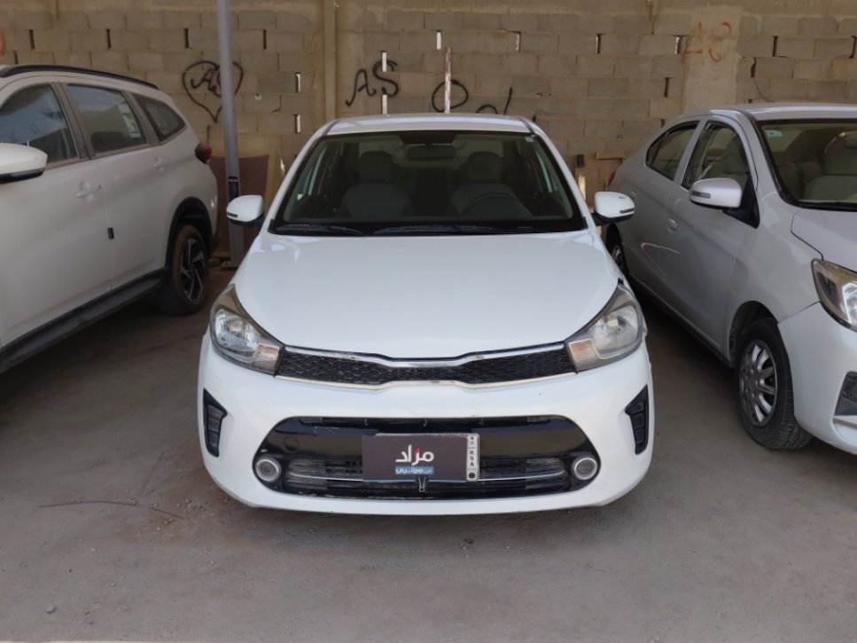 كيا بيجاس  2021