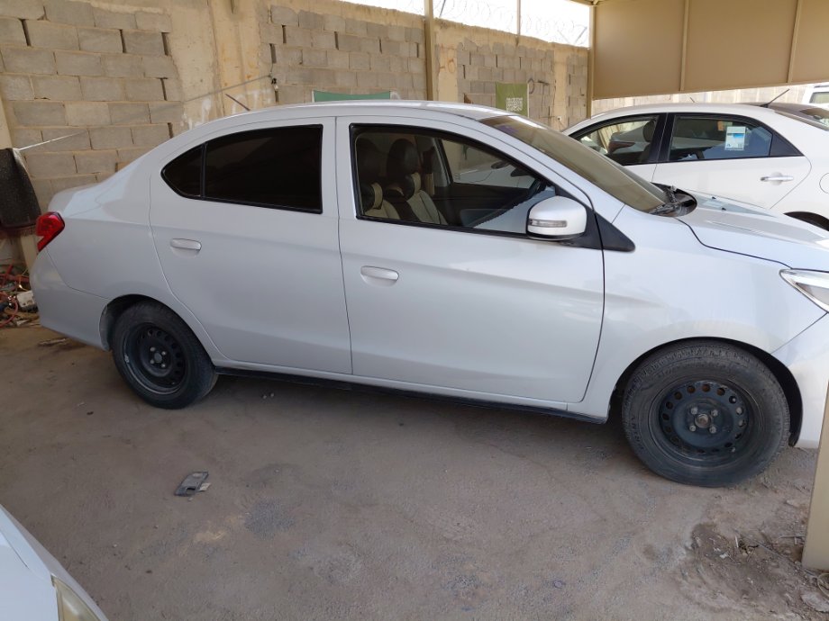 ميتسوبيشي أتراج  2021 image