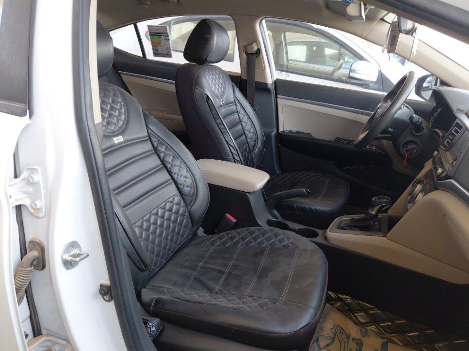 Hyundai Elantra  2020 image